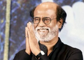 RAJNIKANTH mengumumkan dia menarik diri dari bidang politik kerana bimbang dengan tahap kesihatannya. - AGENSI