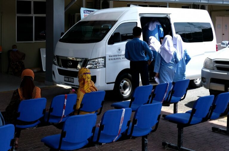 Lebih 100 pelajar MRSM Kuala Klawang keracunan makanan ...