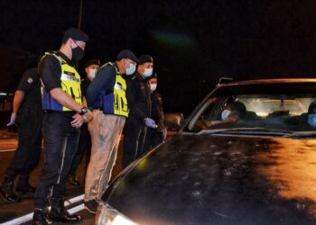 SHAFIEN Mamat turun padang melihat pelaksanaan SJR Pulai Chondong di Machang, Kelantan, malam tadi.