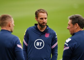 GARETH Southgate diberi jaminan bahawa kedudukannya selamat bersama England sehingga Piala Dunia Qatar 2022.-AFP