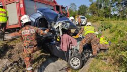 Suami Isteri Maut Dan Dua Cucu Cedera Dalam Nahas