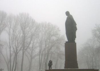 TUGU Taras Shevchenko yang didirikan di Kiev, Ukraine. – AFP