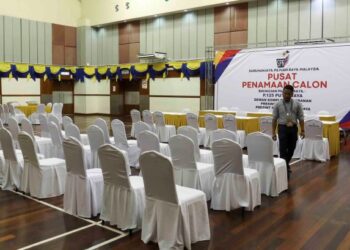 PUSAT penamaan calon di Putrajaya sedia dengan proses penamaan hari ini. - UTUSAN/FAISOL MUSTAFA