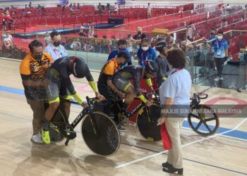 TRIO berbasikal campuran negara di temasya Paralimpik Tokyo 2020.