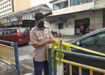 TAPAK Penjaja Sementara (TPS) Lorong Baru di Georgetown, Pulau Pinang yang ditutup pada 23 November lalu bagi kawalan wabak Covid-19 dibuka semula mulai semalam.