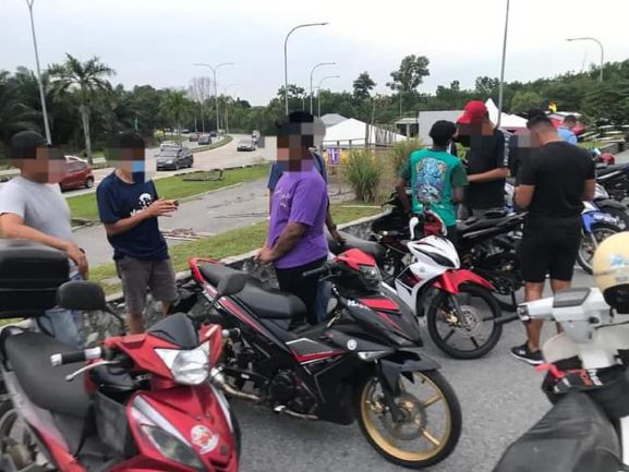 tahan mat motosikal